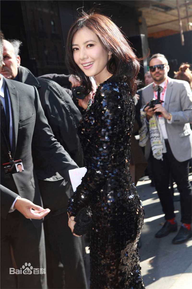 最新高圆圆(Gao Yuanyuan)精彩图册