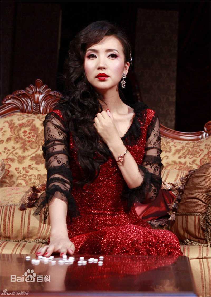 最优质陈好(Chen Hao)在2010年话剧《日出》饰演 陈白露中的相册