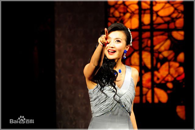 最优质陈好(Chen Hao)在2010年话剧《日出》饰演 陈白露中的相册