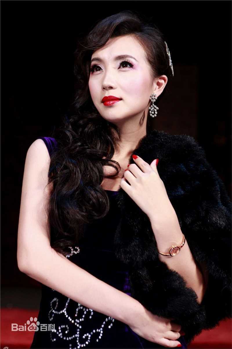 最优质陈好(Chen Hao)在2010年话剧《日出》饰演 陈白露中的相册