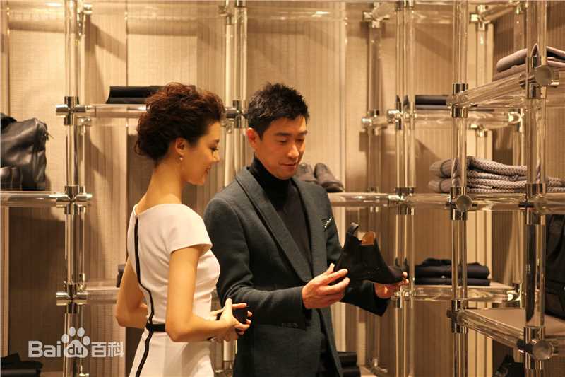 (Wang Qianyuan)活动照片前后照片