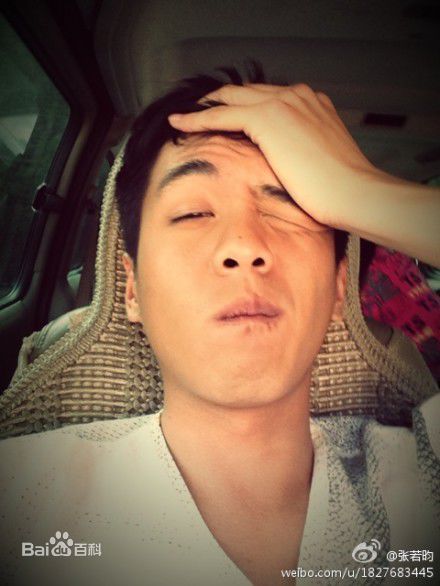 张若昀 生活照素颜照壁纸