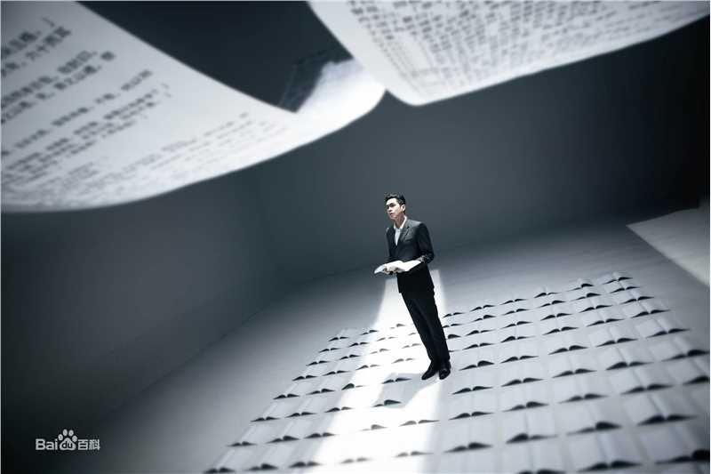 张若昀拍摄花絮前后照片