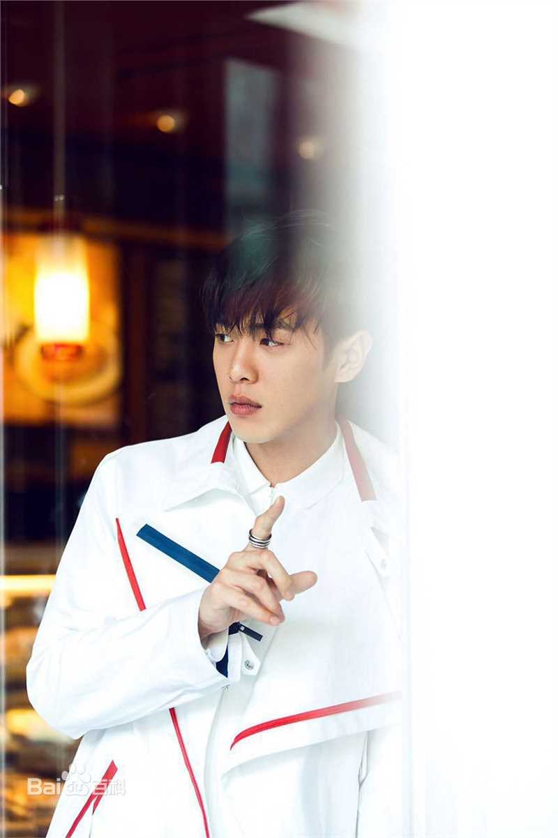 张若昀精选时尚图册