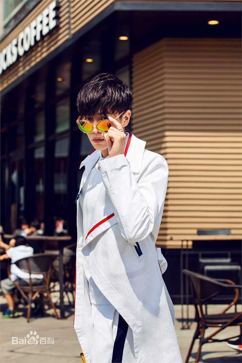 张若昀精选时尚图册