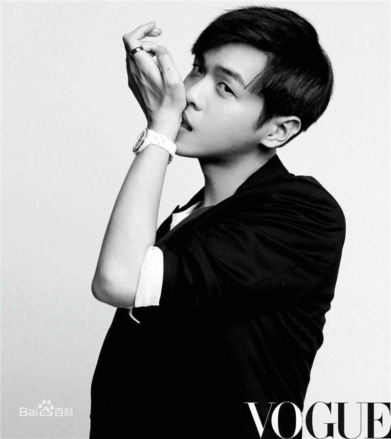 张若昀高清杂志拍摄图集