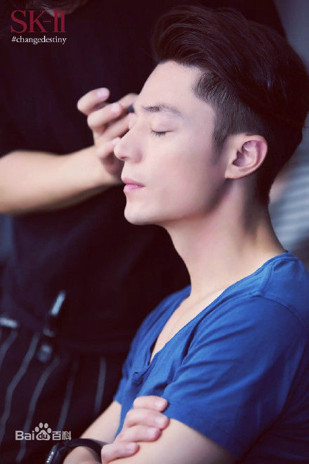 霍建华(Wallace Huo)SK-II拍摄花絮前后照片