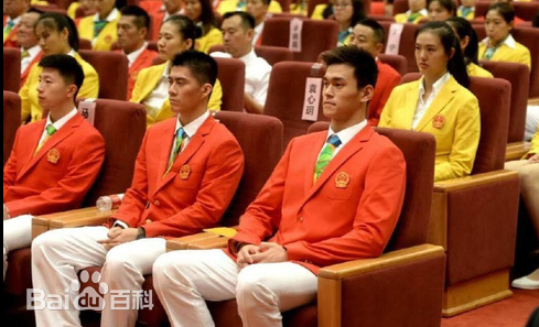 孙杨(Sun Yang)社会活动前后照片