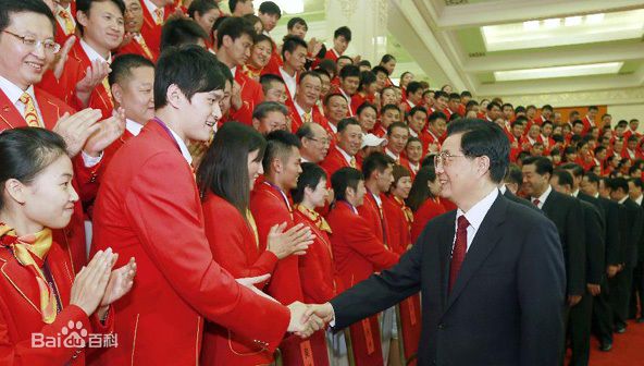 孙杨(Sun Yang)社会活动前后照片