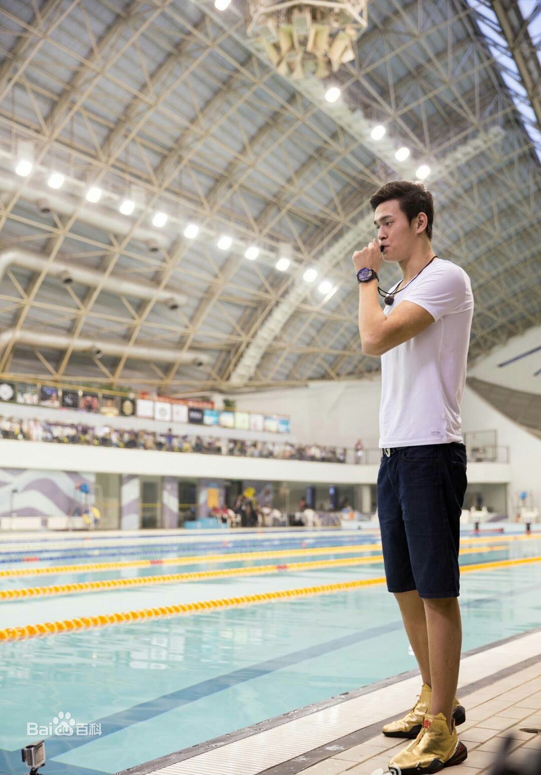 孙杨(Sun Yang)综艺节目前后照片