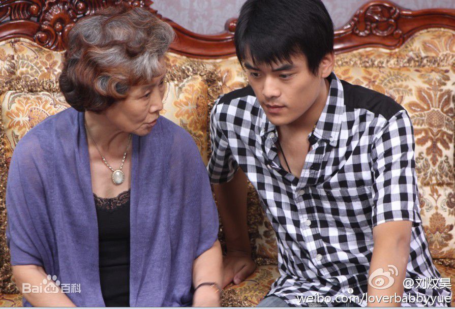 最全卢茜(sissi<i></i>)素颜照