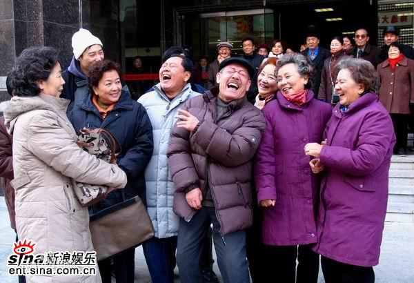 向梅电视剧老人的故事图册