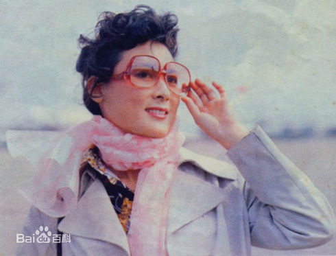 向梅代表作红色娘子军创6亿票房图片图集