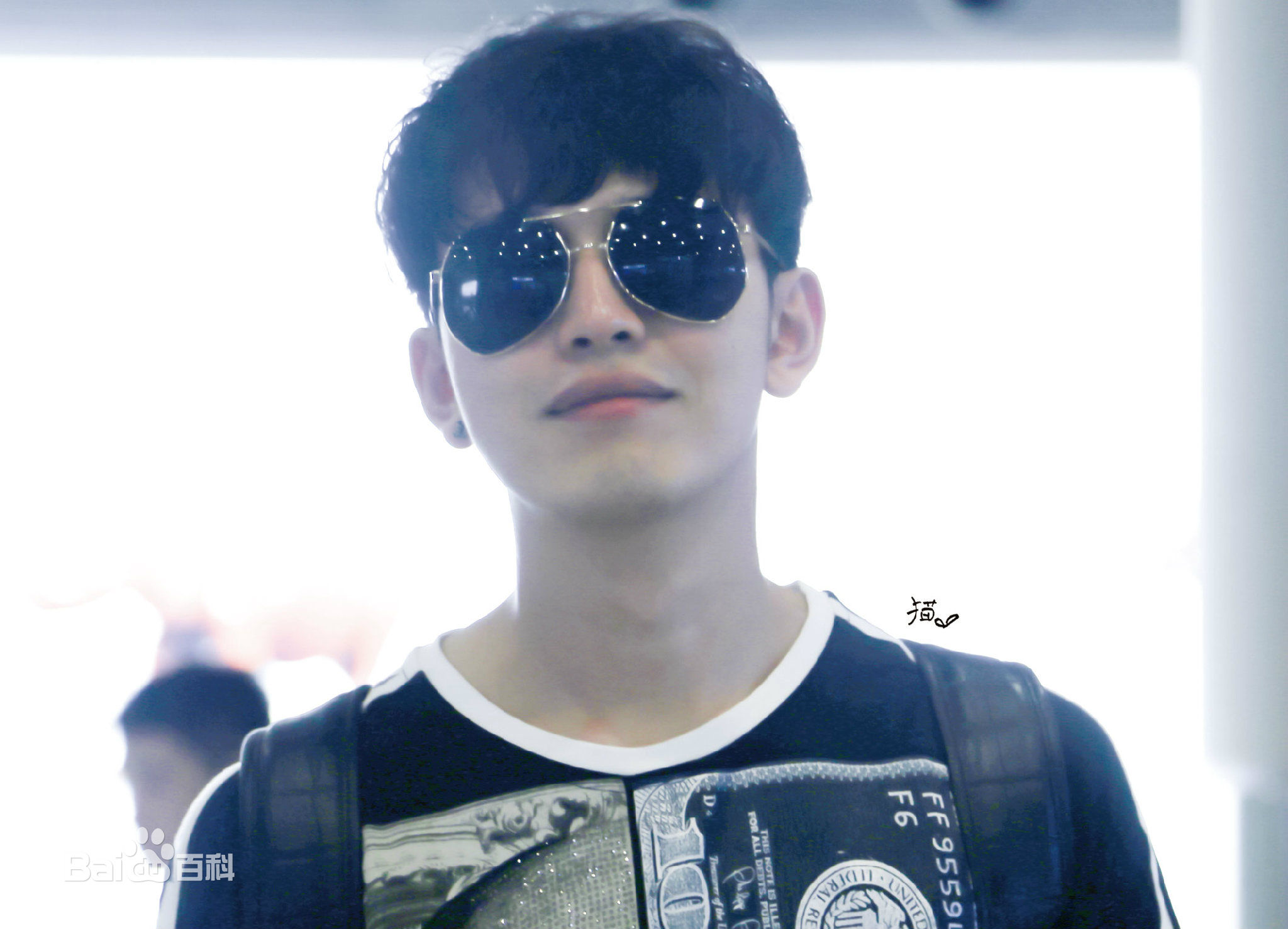 孔垂楠(Korn)机场图前后照片