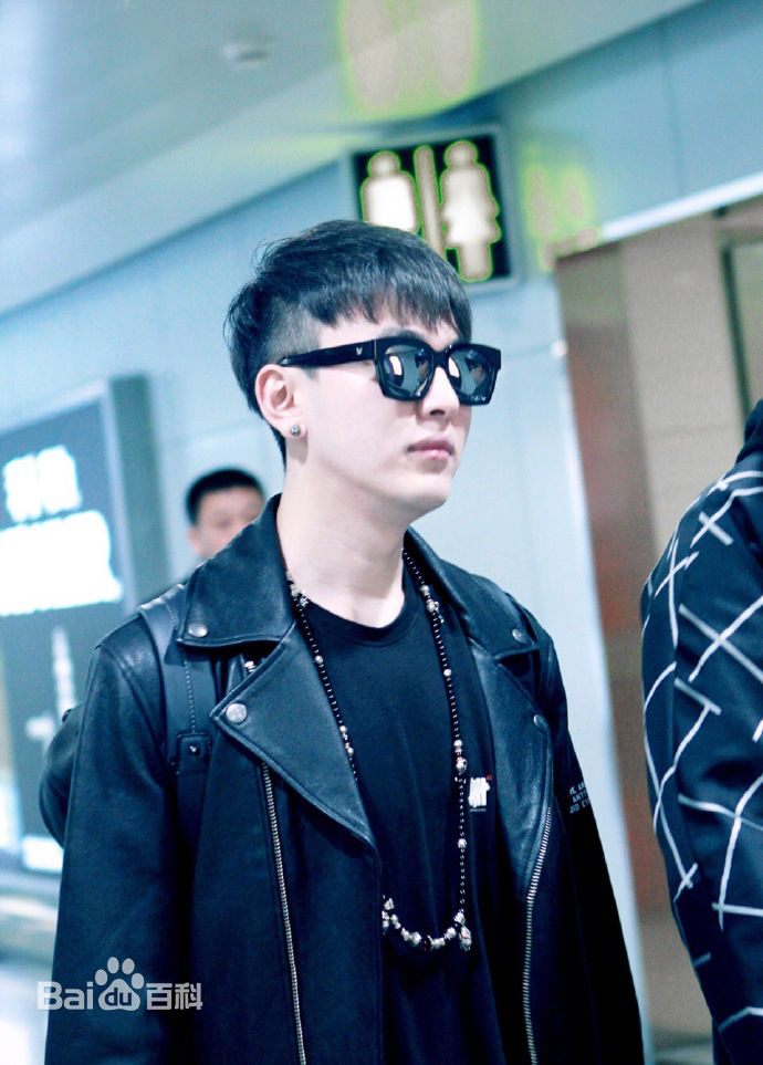 孔垂楠(Korn)机场图前后照片