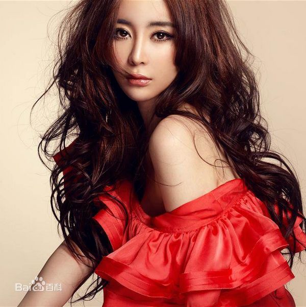 孙雅(miya)最优质相册