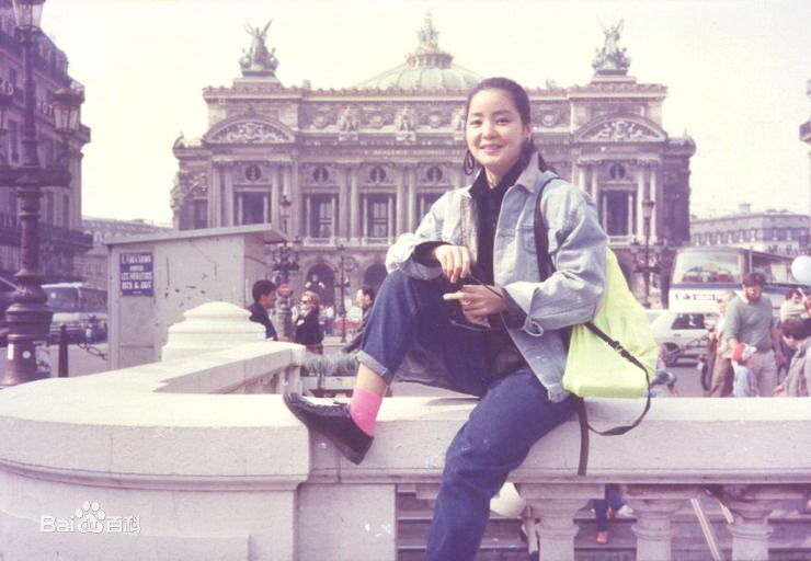 邓丽君(Teresa Teng、テレサ·テン)生活照壁纸壁纸