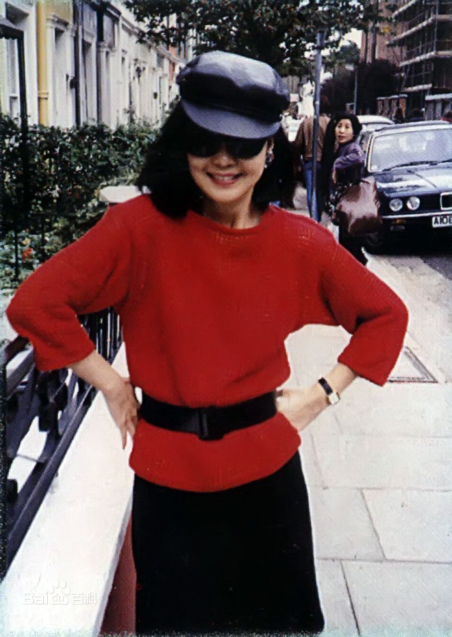 邓丽君(Teresa Teng、テレサ·テン)生活照壁纸壁纸