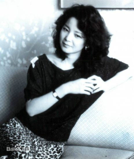 邓丽君(Teresa Teng、テレサ·テン)生活照壁纸壁纸