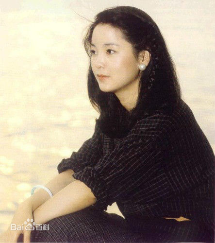 邓丽君(Teresa Teng、テレサ·テン)生活照壁纸壁纸