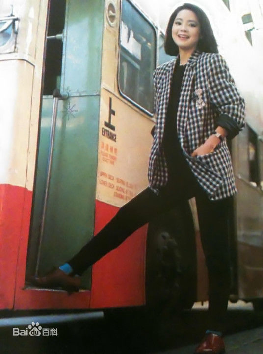 邓丽君(Teresa Teng、テレサ·テン)生活照壁纸壁纸