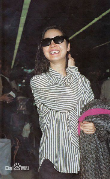 邓丽君(Teresa Teng、テレサ·テン)生活照壁纸壁纸
