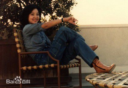 邓丽君(Teresa Teng、テレサ·テン)生活照壁纸壁纸