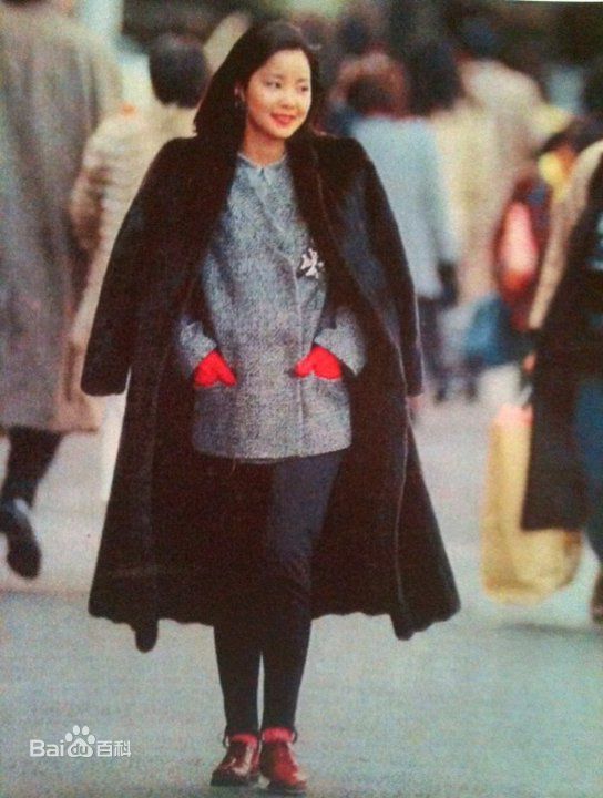 邓丽君(Teresa Teng、テレサ·テン)生活照壁纸壁纸