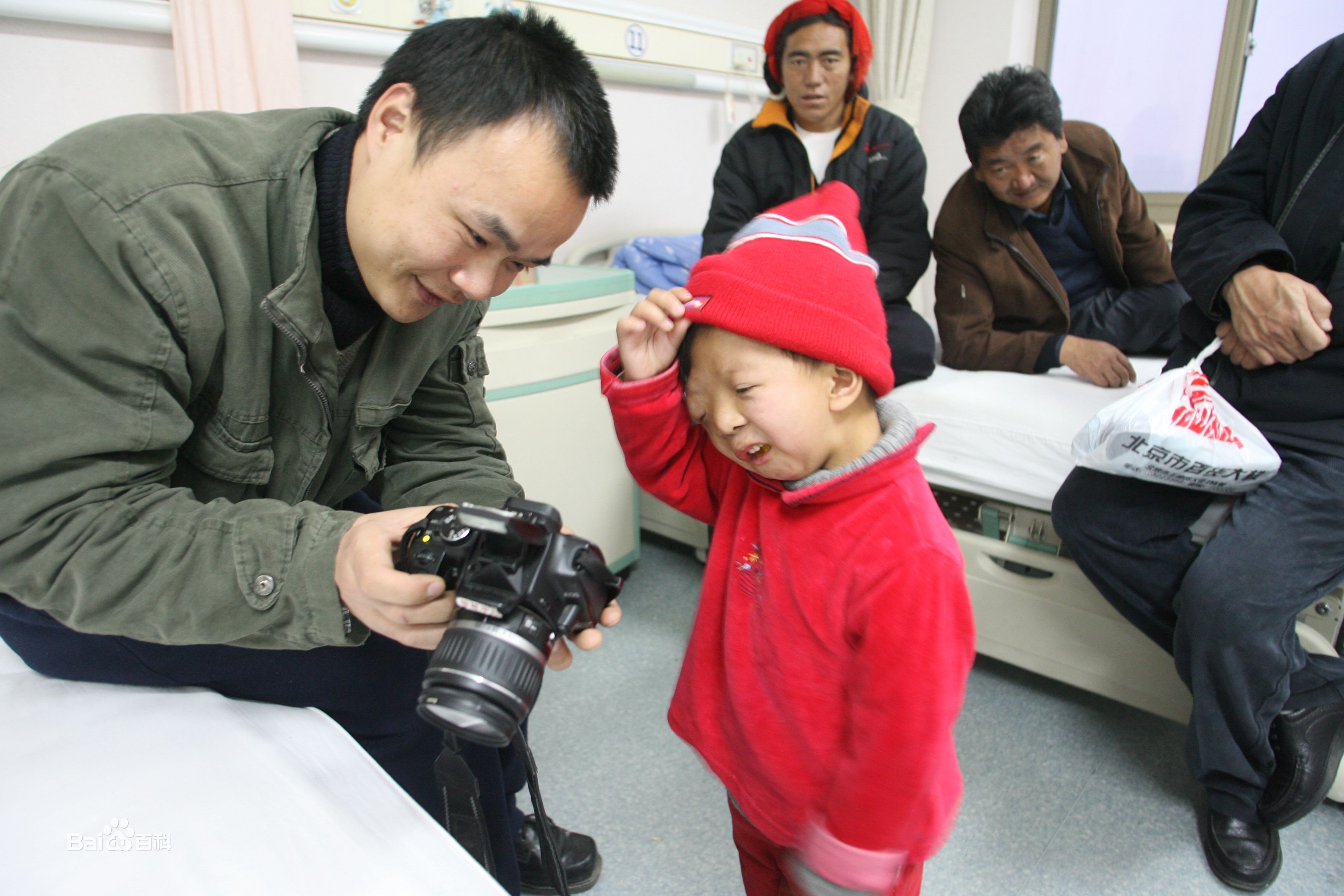 张仁杰(renjiezhang)感恩中国网站创办初期的。图册