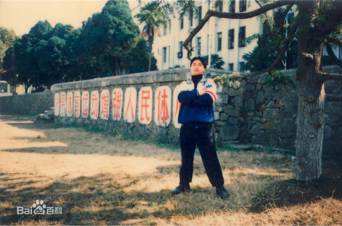 张仁杰(renjiezhang)武术散打队训练照片。前后照片