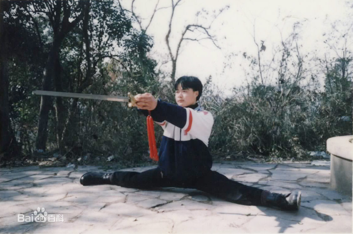 张仁杰(renjiezhang)武术散打队训练照片。前后照片