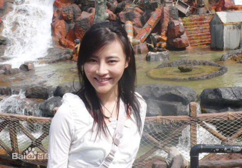 周梓言(Zhou Ziyin)生活照图册