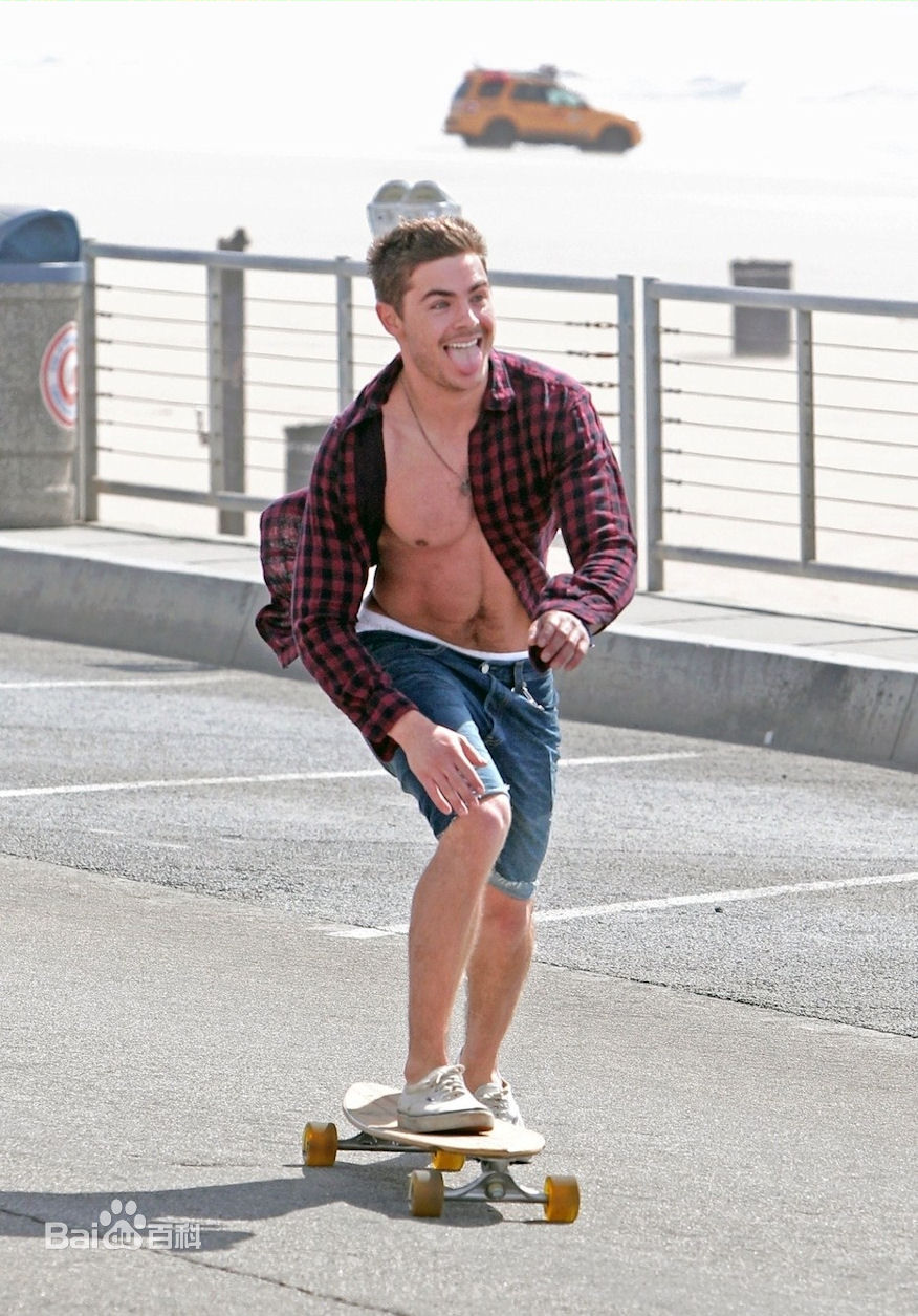 最全扎克·埃夫隆(Zac Efron)精彩图册