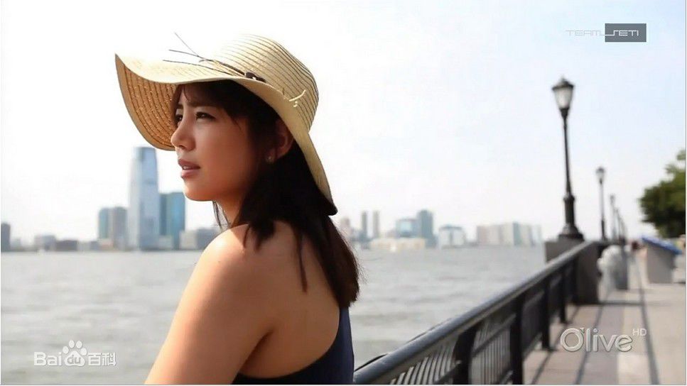 李泰林(/Lee Tae-im)代言生活照相册
