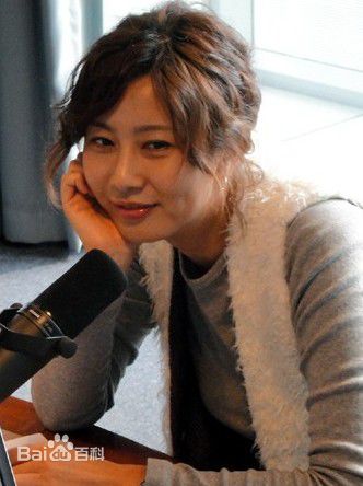 梁静雅()生活照图片图集