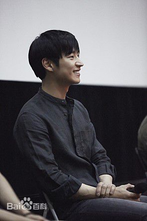 李帝勋(LeeJehoon、イジェフン)Indie Space GV活动生活照相册