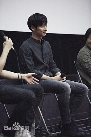 李帝勋(LeeJehoon、イジェフン)Indie Space GV活动生活照相册