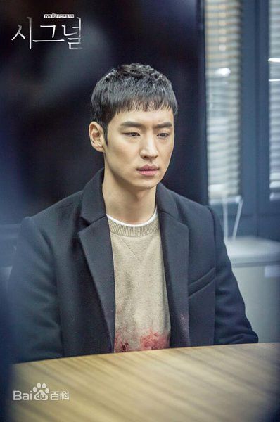 最优质李帝勋(LeeJehoon、イジェフン)在《signal》中的