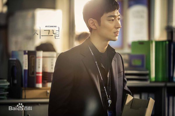 最优质李帝勋(LeeJehoon、イジェフン)在《signal》中的