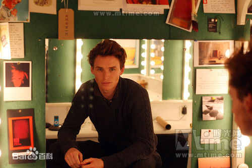 埃迪·雷德梅恩(Eddie Redmayne)埃迪·雷德梅尼素颜照壁纸