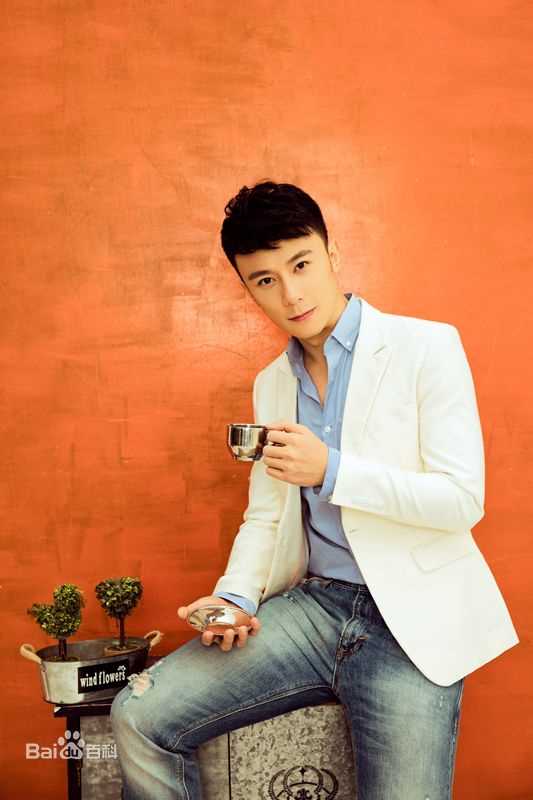 最新王峥(Leon Wang)性感图片