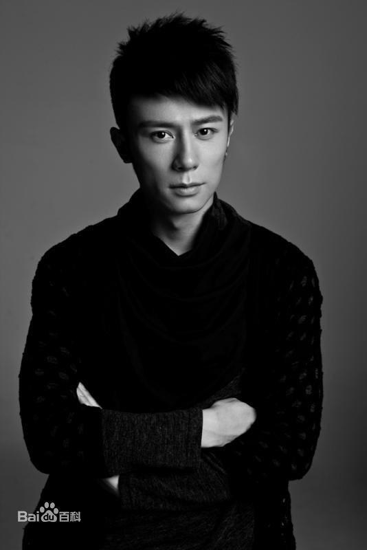 最新王峥(Leon Wang)性感图片