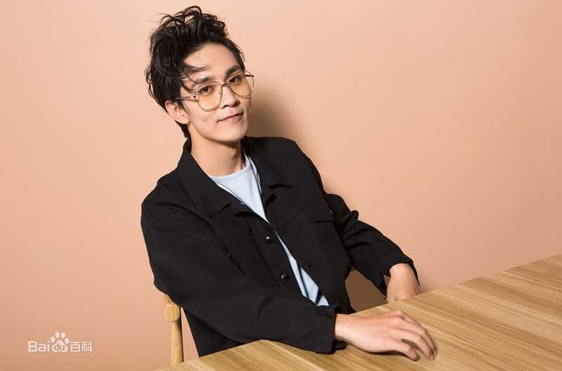 最新于效辰壁纸