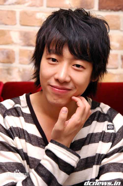 金东旭(Kim Dongwook,)最新剧照