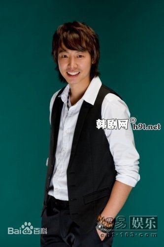 金东旭(Kim Dongwook,)最新剧照