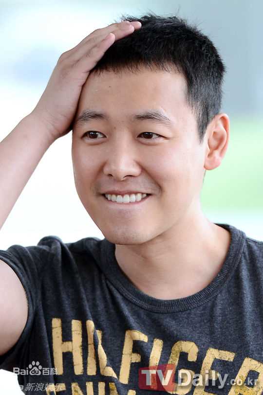 精选金东旭(Kim Dongwook,)精彩图册