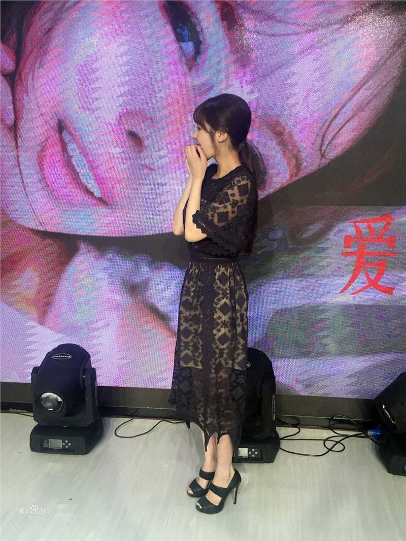 赵慧仙(CHO HYE SUN)演出饭拍壁纸壁纸