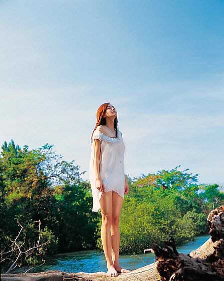 最全足球宝贝泰国海边拍相册