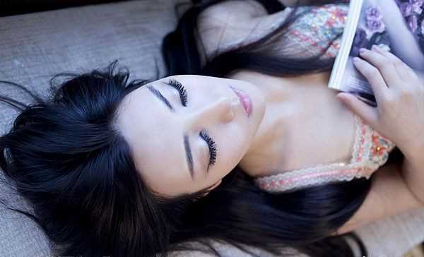 足球宝贝再拍清纯,美若天仙摄人魂魄_