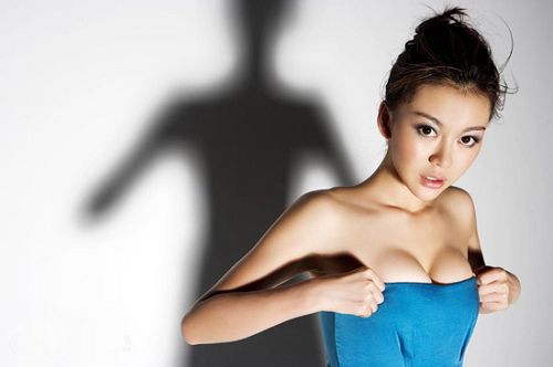 高清最美世界杯宝贝,身材竟令设计师为难_图集